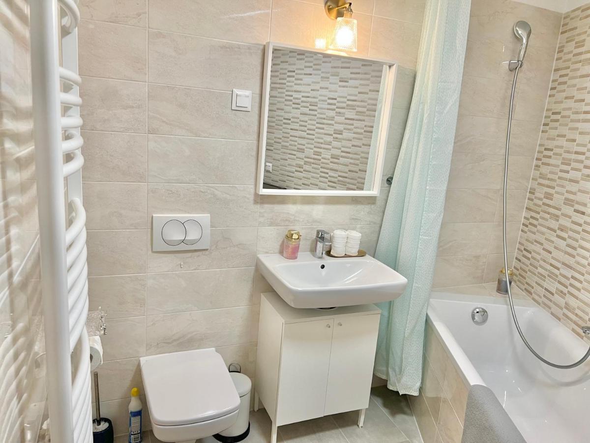 L&L Home Budapest Eksteriør billede